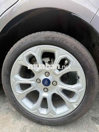 Ford EcoSport Titanium 1.5 2018 97.000 km Nâu