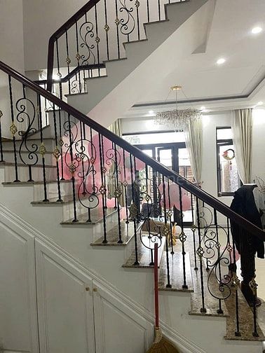 GIA RẺ-NHÀ 3 TẦNG X 98M2 KIỆT Ô TÔ TRƯNG NỮ VƯƠNG – FULL NỘI THẤT