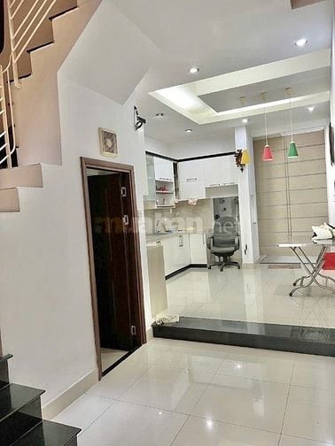 HXH Q10 NGUYỄN NGỌC LỘC - NGAY TRƯỜNG QUỐC TẾ VIỆT ÚC - 65M2 - 4 TẦNG 