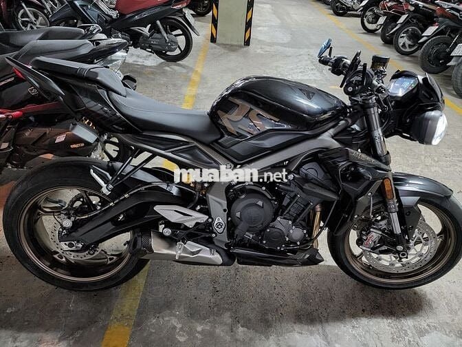 Triumph Street Triple 765RS 2022 Đen