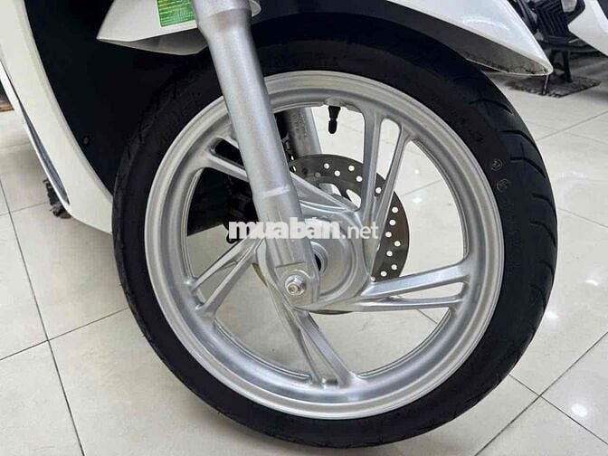 Honda SH 125 2025 Trắng 1000 km