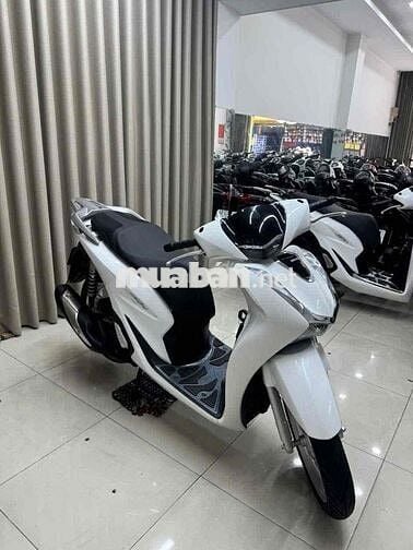 Honda SH 125 2025 Trắng 1000 km