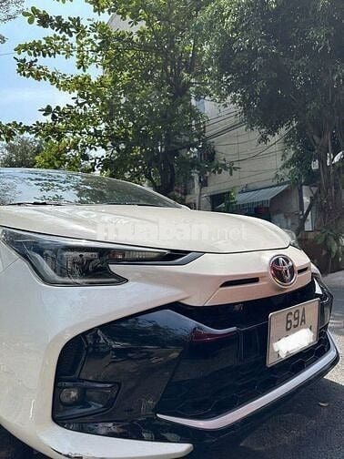 Toyota Vios 2023 Trắng 5 chỗ Xăng