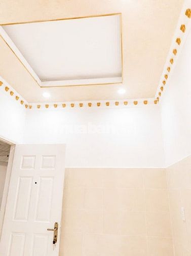 BÁN CĂN GÓC 36,5 M GIÁ RẺ,, CHUNG CƯ LE THANH TAN TAO,, GIA 880 TRIEU
