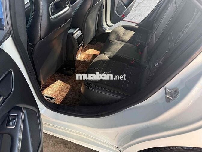 Mercedes CLA 200 Trắng 70.000 km