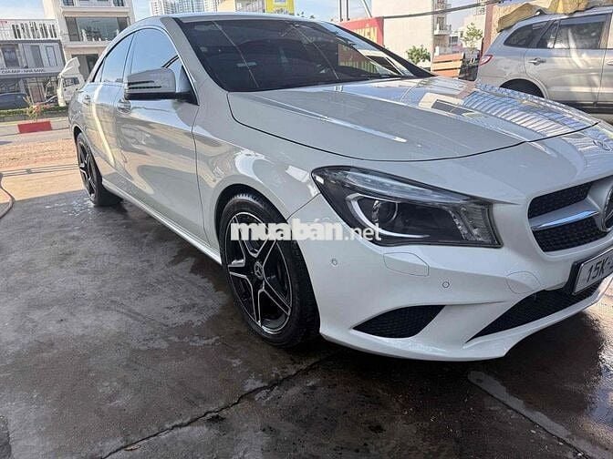 Mercedes CLA 200 Trắng 70.000 km
