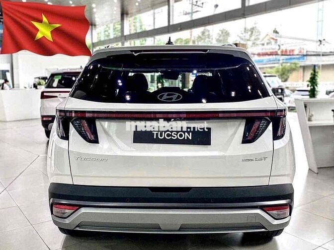 Hyundai Tucson Turbo Trắng ƯU ĐÃI GẦN 100% LPTB