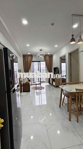 Ở ngay căn 2pn full nội thất đẹp 7tr tại Charm Citty
