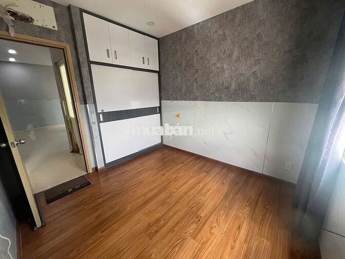 Du học Hà Lan bán căn 2pn 2wc có nội thất ở ngay cc Dream Home Palace
