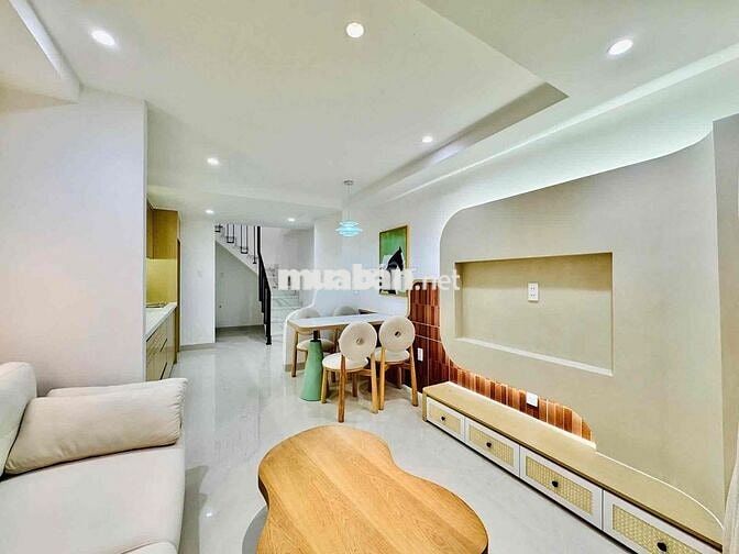 Đường Phùng Văn Cung, Phú Nhuận, Nhà Mới