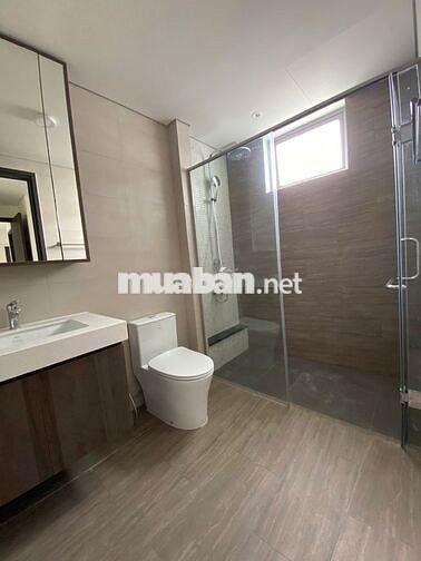 Celesta Rise cho thuê gấp 3PN 2WC 106m2 cơ bản giá chỉ 17 triệu
