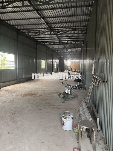 Cho thuê kho mới xây 300m2 Mặt tiền DT830, xã Long Định, Long An