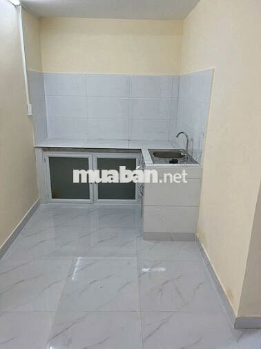 Mặt bằng đẹp 6x17. Ngay khu sầm uất Hiệp Bình Chánh.
