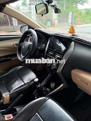 Toyota Vios 2018 Số sàn Trắng Form mới 2019