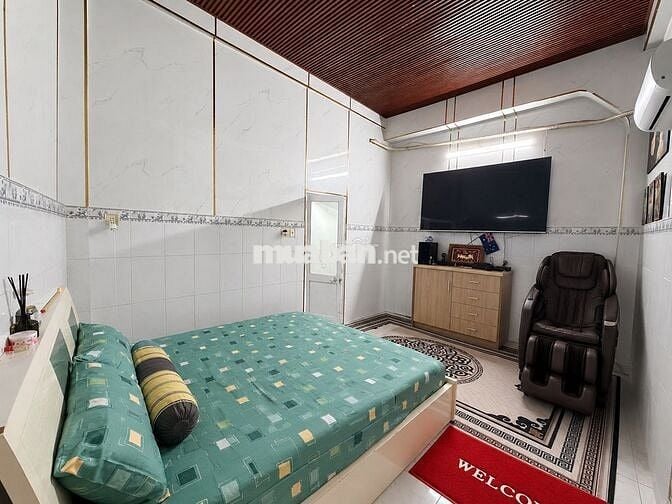 Cho thuê nhà nguyên căn, Trần Hưng Đạo, Quận 5 \\ 2 Phòng Ngủ