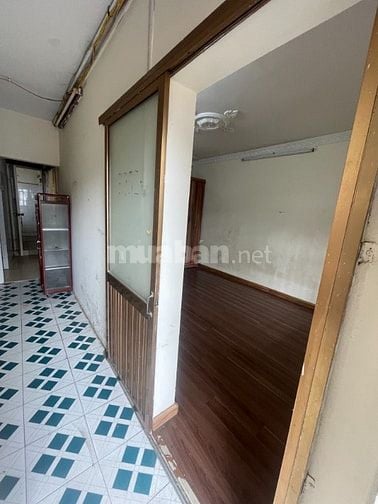 Chính chủ cho thuê nhà tầng 4 Tập thể D5 Quỳnh Mai