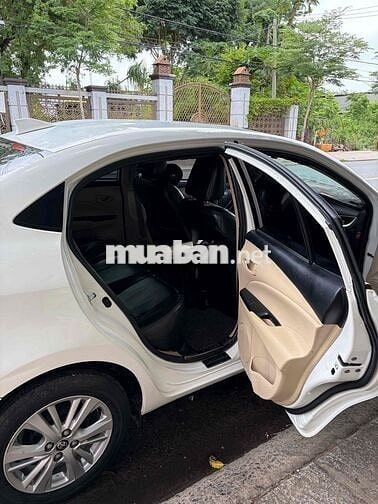 Toyota Vios 2018 Số sàn Trắng Form mới 2019