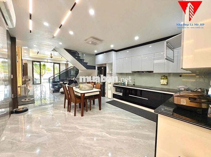 chính chủ cần bán nhà 65m 4tang phố miếu Hai xã