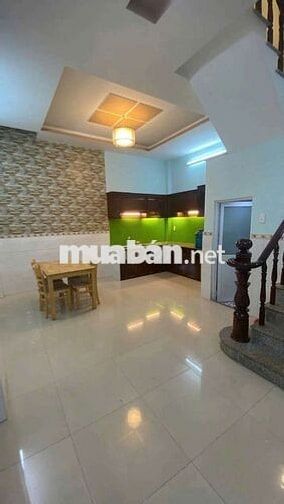 Cho thuê nhà 3 lầu.hưng lộ 2 bình trị đông 2.bình tân