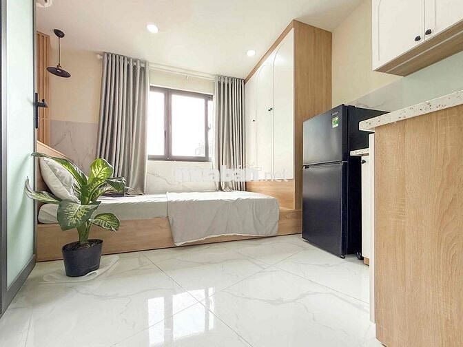 STUDIO CỬA SỔ TRỜI ĐẦY NẮNG FULL NỘI THẤT SÁT KHU BẮC HẢI TÂN BÌNH