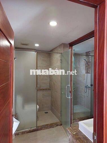 Cần cho thuê căn hộ Cao Ốc BMC 