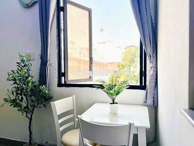 CHO THUÊ CHDV 2PN - BAN CÔNG FULL NỘI THẤT RỘNG 60m2 ngay PHÚ NHUẬN