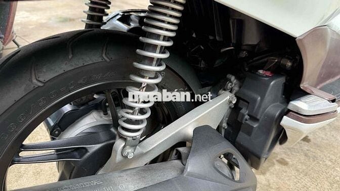 Honda PCX 2011 chất xe zin đẹp máy zin êm