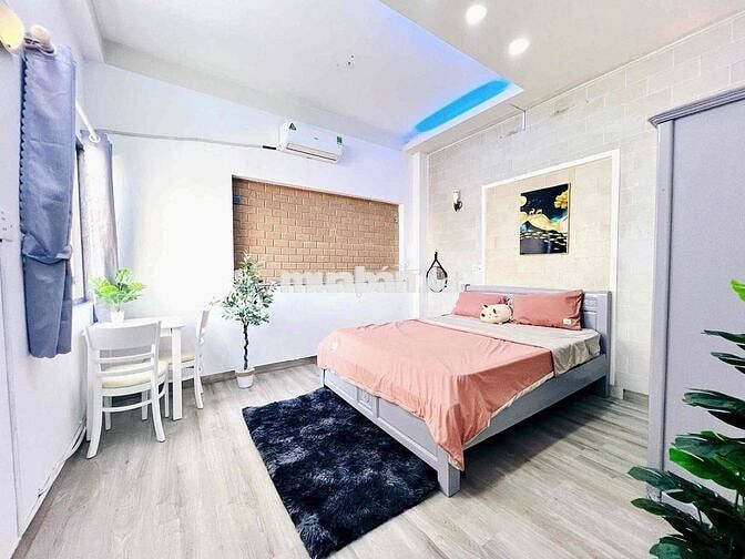 CHO THUÊ CHDV 2PN - BAN CÔNG FULL NỘI THẤT RỘNG 60m2 ngay PHÚ NHUẬN