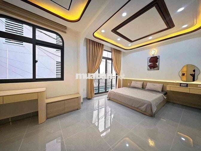 Nhà Mới Sát Mặt Tiền Nguyễn Văn Trỗi, Dân Trí