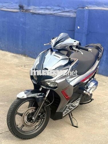 Honda Air Blade 125cc xám đen zin nguyên bản
