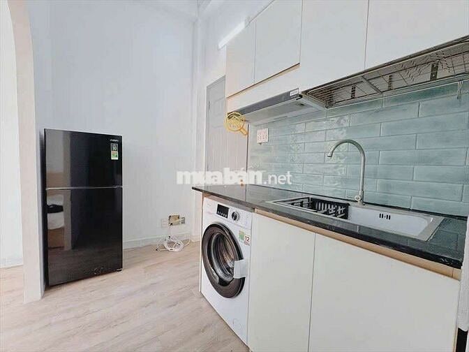 💥 Cho Thuê CH Rộng 30m, Có Balcony tại Thích Quảng Đức, Q.Phú Nhuận