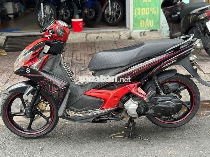 Yamaha Nouvo 5 Tự động Đỏ, Đen