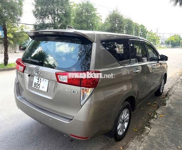 Toyota Innova 2019 E Đồng ánh kim ngay chủ : 388tr