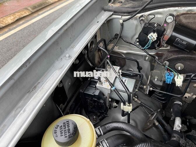 Ford Everest 2013 Form 2014 7 chỗ Dầu Bạc