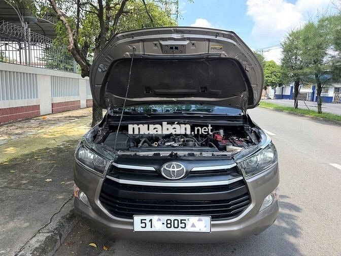 Toyota Innova 2019 E Đồng ánh kim ngay chủ : 388tr