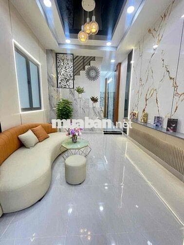 NHỈNH 4 TỶ - CÔNG VIÊN LÀNG HOA - 3PN - 3 TẦNG - P9, GV, HCM