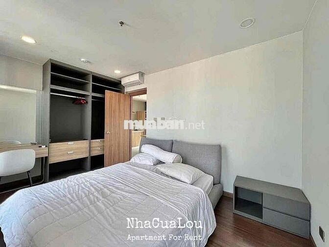CĂN HỘ BAN CÔNG THOÁNG MỚI 100% NGAY NHÀ THỜ TÂN ĐỊNH - TRUNG TÂM Q1