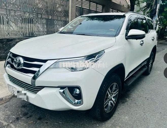Toyota Fortuner 2018 Nhập Trắng Dầu Tự động 50000