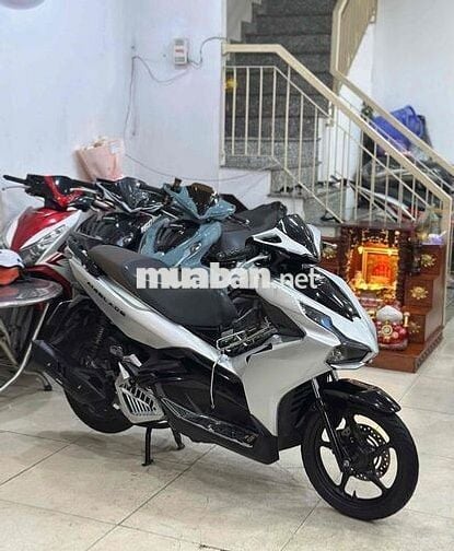 Honda Air Blade 150 2021 Bạc Đen Poche.BSTP.Giátot