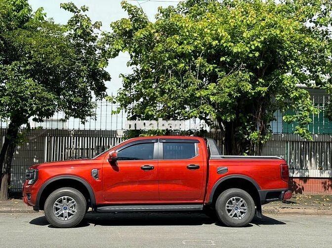 Ford Ranger XLS AT 2023, bảo hành 2027, vay 75%