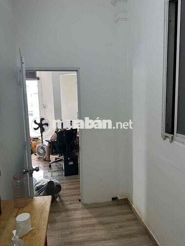 Pass phòng do thay đổi lịch trình
