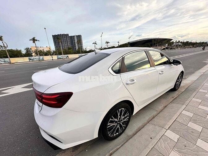 Kia K3 Luxury 2023 Trắng