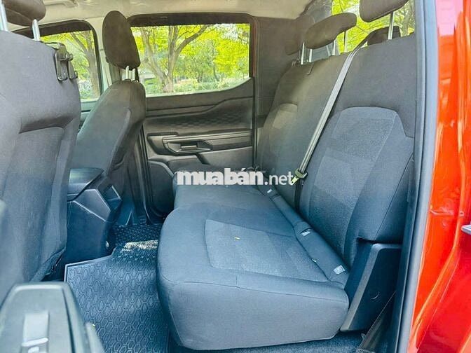 Ford Ranger XLS AT 2023, bảo hành 2027, vay 75%