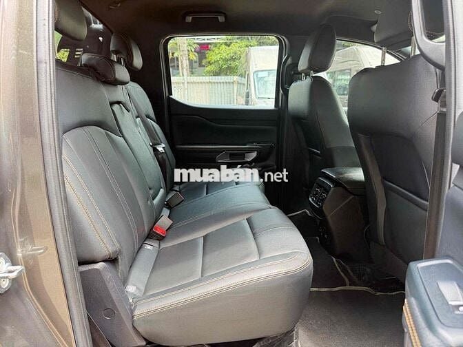 Ford Ranger Wildtrak 2024 Xám 2.0L