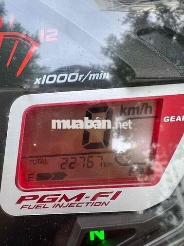 Honda Winner 2017 Vàng đen 22.000 km chính chủ
