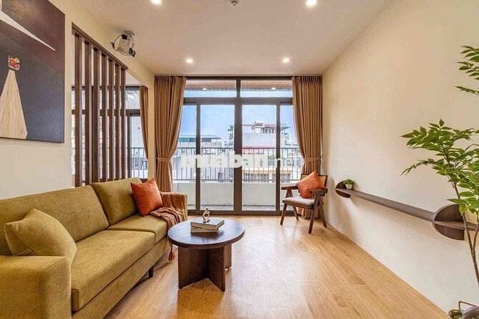 CĂN HỘ BAN CÔNG THOÁNG FULL NỘI THẤT 40M2 - NGAY Q1 CẦU KHÁNH HỘI