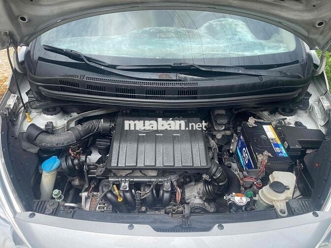 Hyundai Grand i10 Số sàn Bạc Ấn Độ