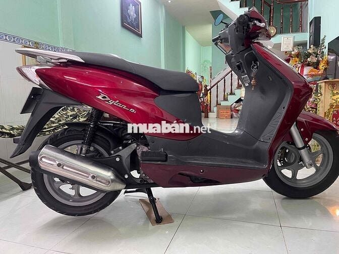 Honda Dylan 150 2004 màu Đỏ
