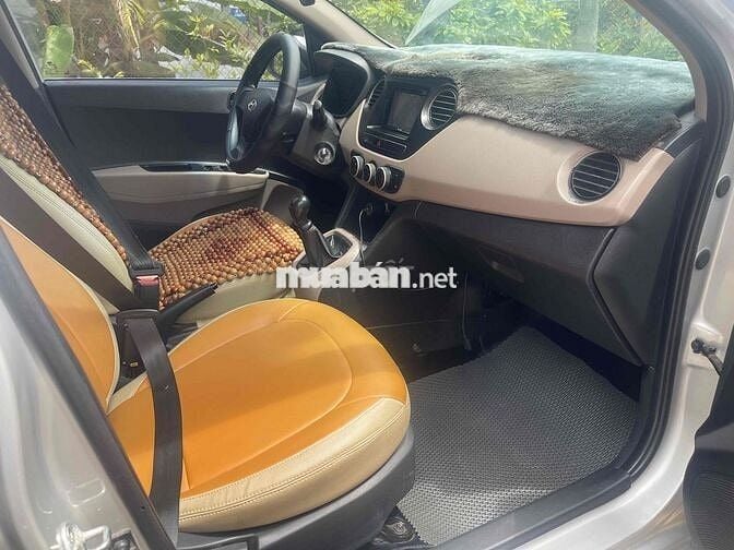 Hyundai Grand i10 Số sàn Bạc Ấn Độ