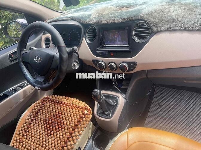 Hyundai Grand i10 Số sàn Bạc Ấn Độ